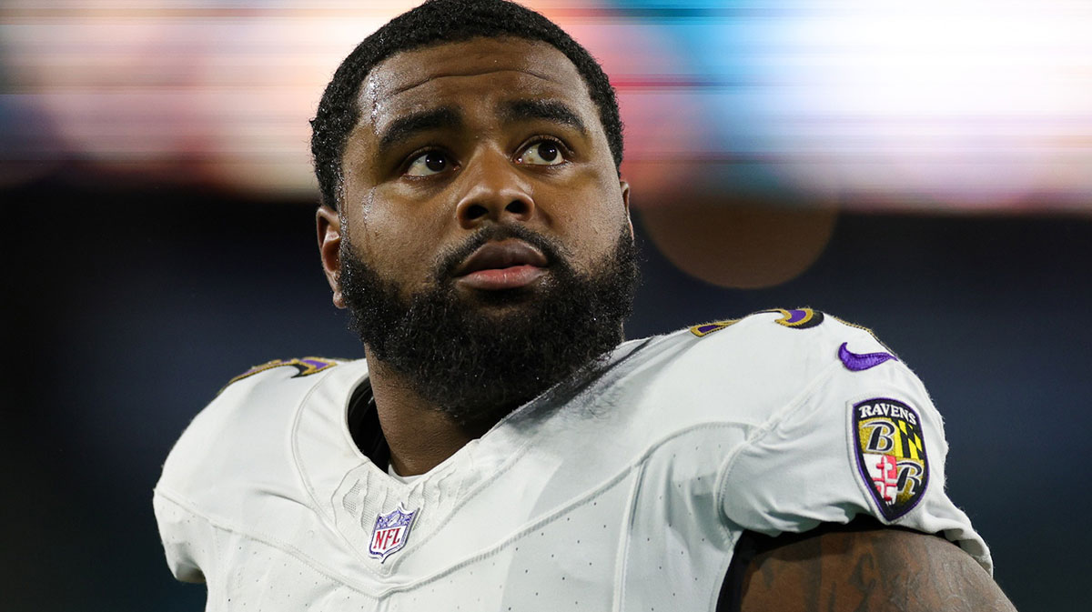 Baltimore Ravens defensive tackle Broderick Washington (96) warms up before a game against the Jacksonville Jaguars at EverBank Stadium.