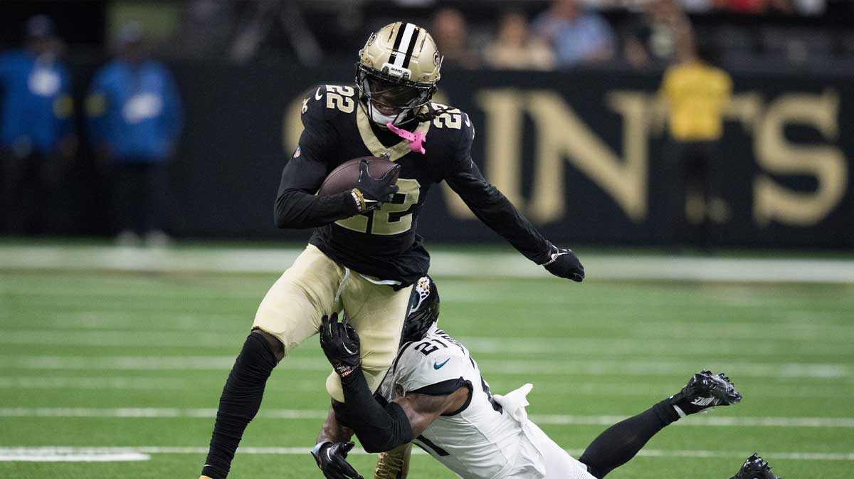 New Orleans Saints wide receiver Rashid Shaheed (22) makes a reception against Jacksonville Jaguars cornerback Christian Braswell (21) during the first half against the New Orleans Saints at Caesars Superdome.