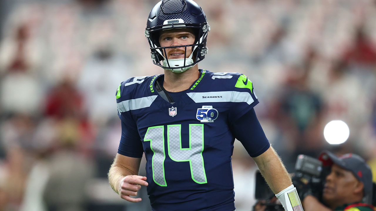 Seattle Seahawks quarterback Sam Darnold (14) looks on before the game against the Arizona Cardinals at State Farm Stadium