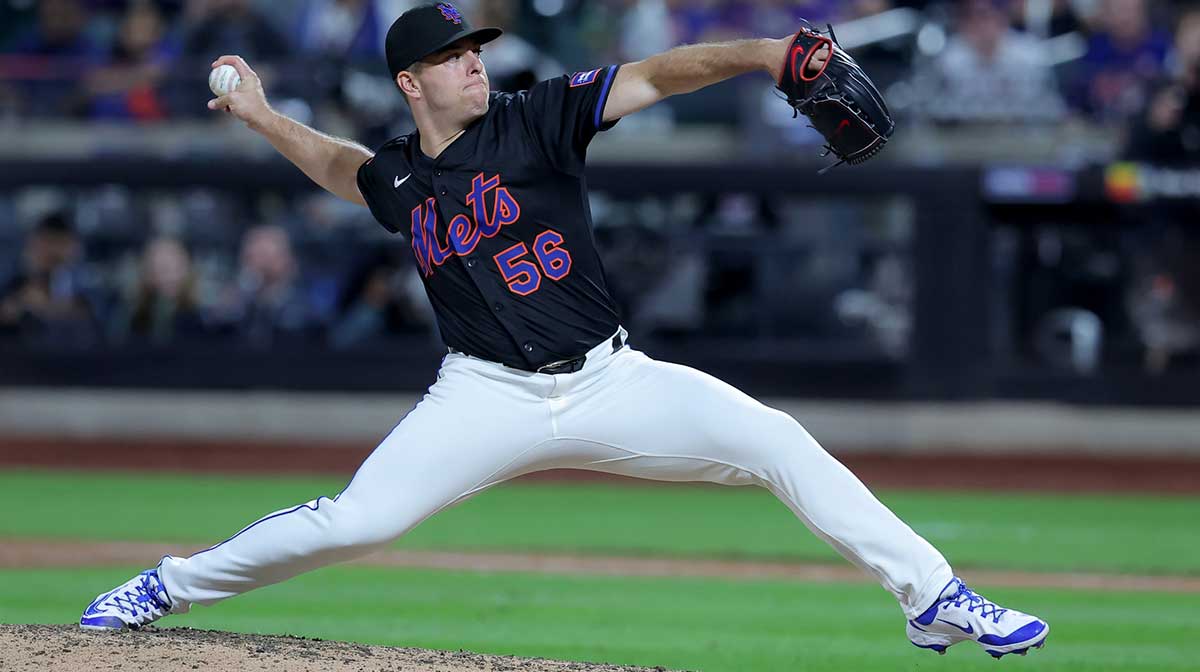 New York Mets relief pitcher Ryan Helsley (56) pitches against the Texas Rangers during the ninth inning at Citi Field. Mandatory Credit: Brad Penner-Imagn Images