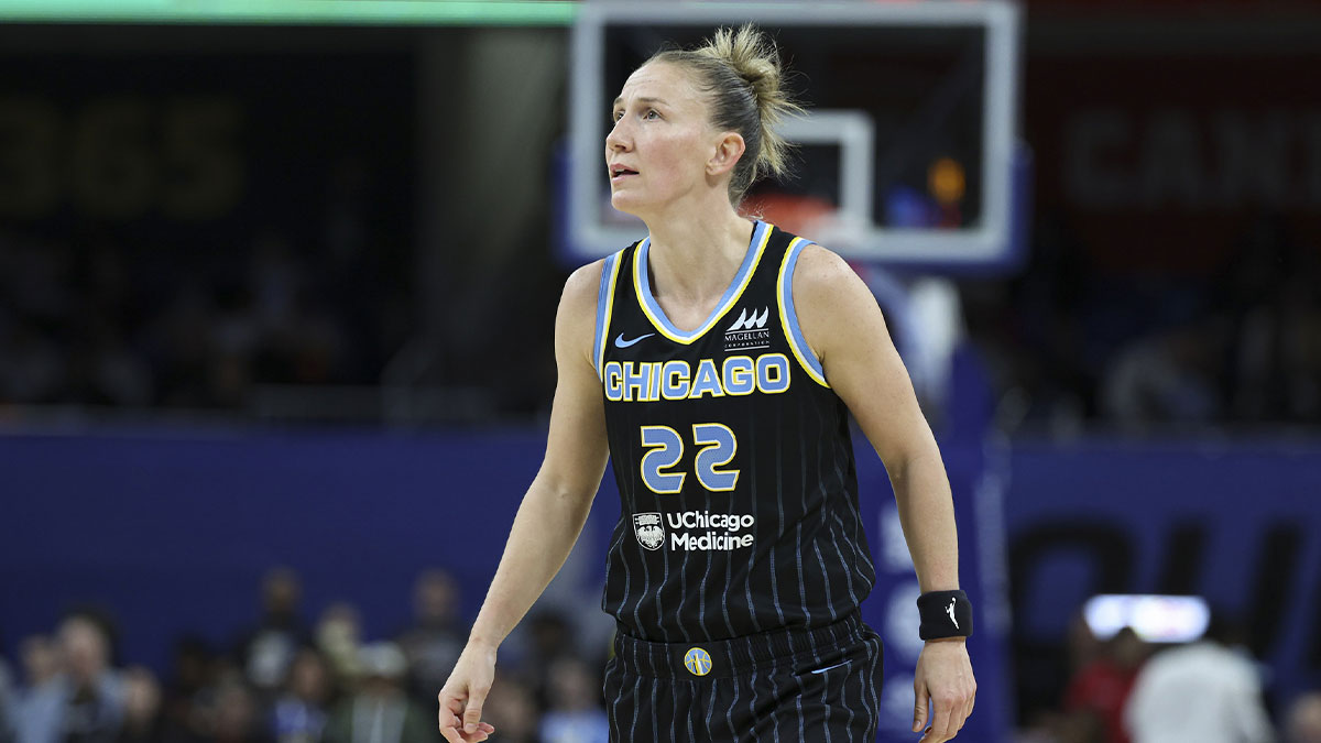 Sky PG Courtney Vandersloot indirectly responds to Angel Reese’s ‘age’ comments