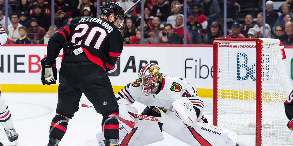 Ottawa Senators left wing Fabian Zetterlund (20 screens Chicago Blackhawks goalie Spencer Knight (30) in the first period at the Canadian Tire Centre.