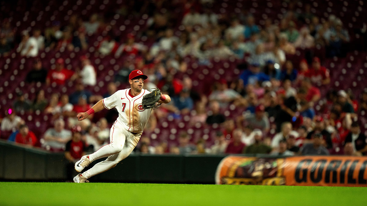Reds’ Spencer Steer saves game with incredible catch vs. Padres