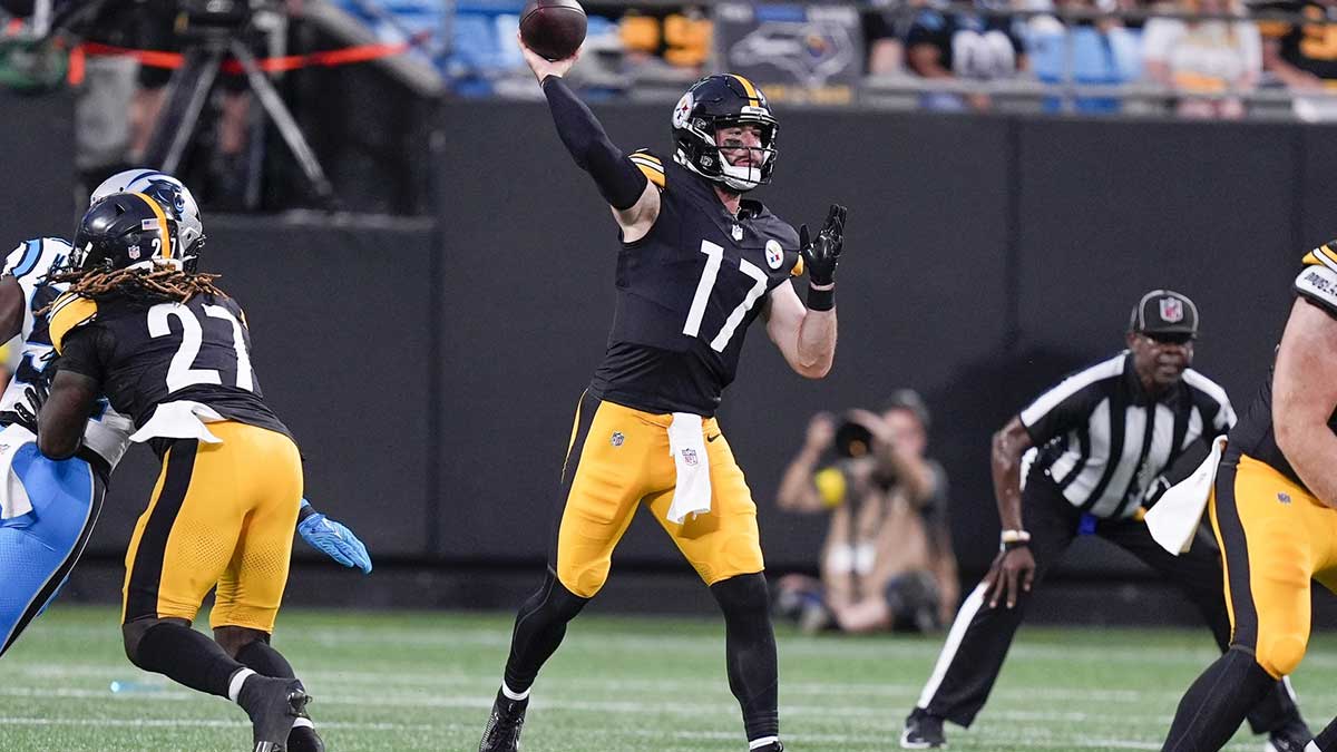 Pittsburgh Steelers quarterback Skylar Thompson (17) throws against the Carolina Panthers during the second quarter at Bank of America Stadium.