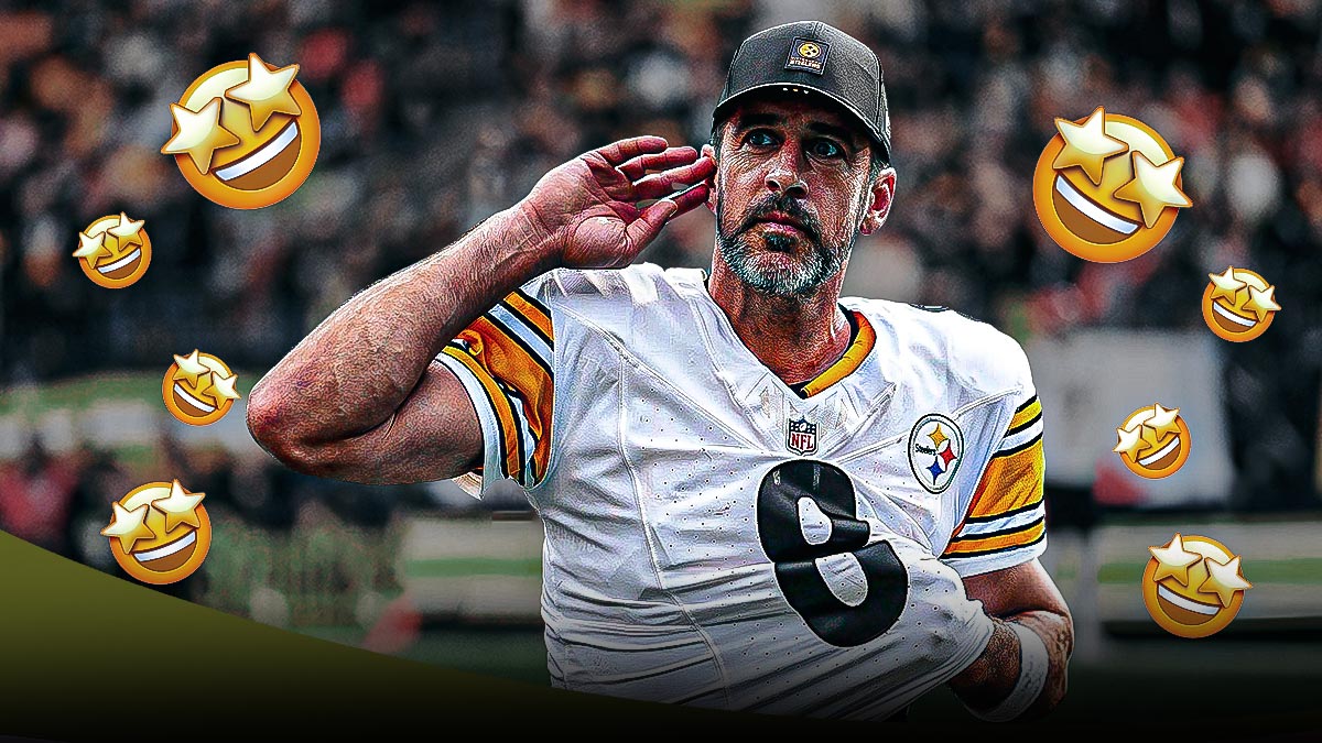 Aaron Rodgers in the middle with starry eyes all around him 🤩, Pittsburgh Steelers wallpaper in the background