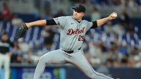 Detroit Tigers starting pitcher Tarik Skubal (29) delivers a pitch against the Miami Marlins during the first inning at loanDepot Park