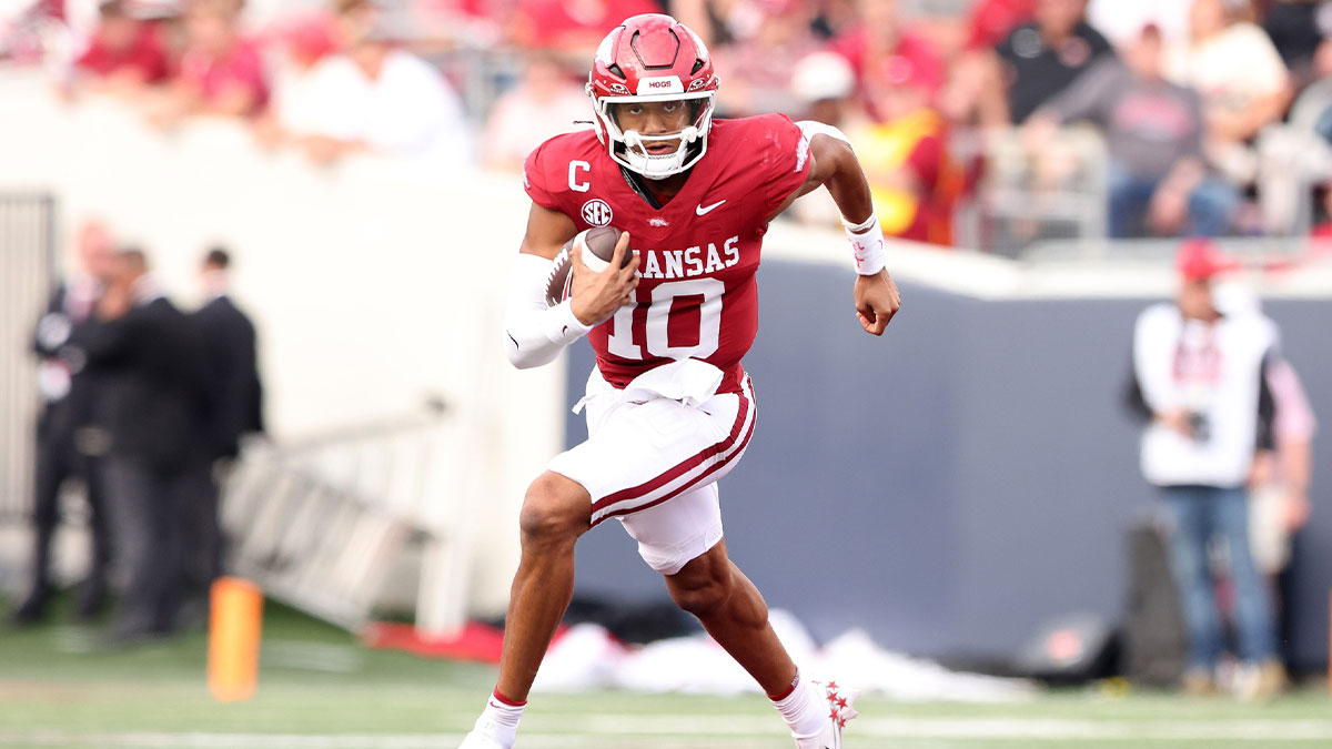 Arkansas Razorbacks quarterback Taylen Green (10) rushes during the second quarter against the Arkansas State Red Wolves at War Memorial Stadium. Arkansas won 56-14.