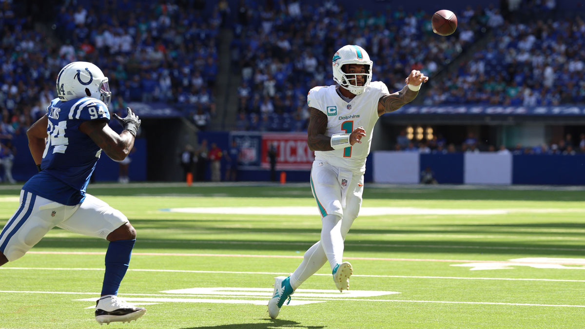 Dolphins’ Tua Tagovailoa frothing at the mouth amid Christian Gonzalez injury news