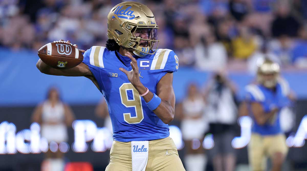 UCLA Bruins quarterback Nico Iamaleava (9) looks to pass during the first quarter against the New Mexico Lobos at Rose Bowl.