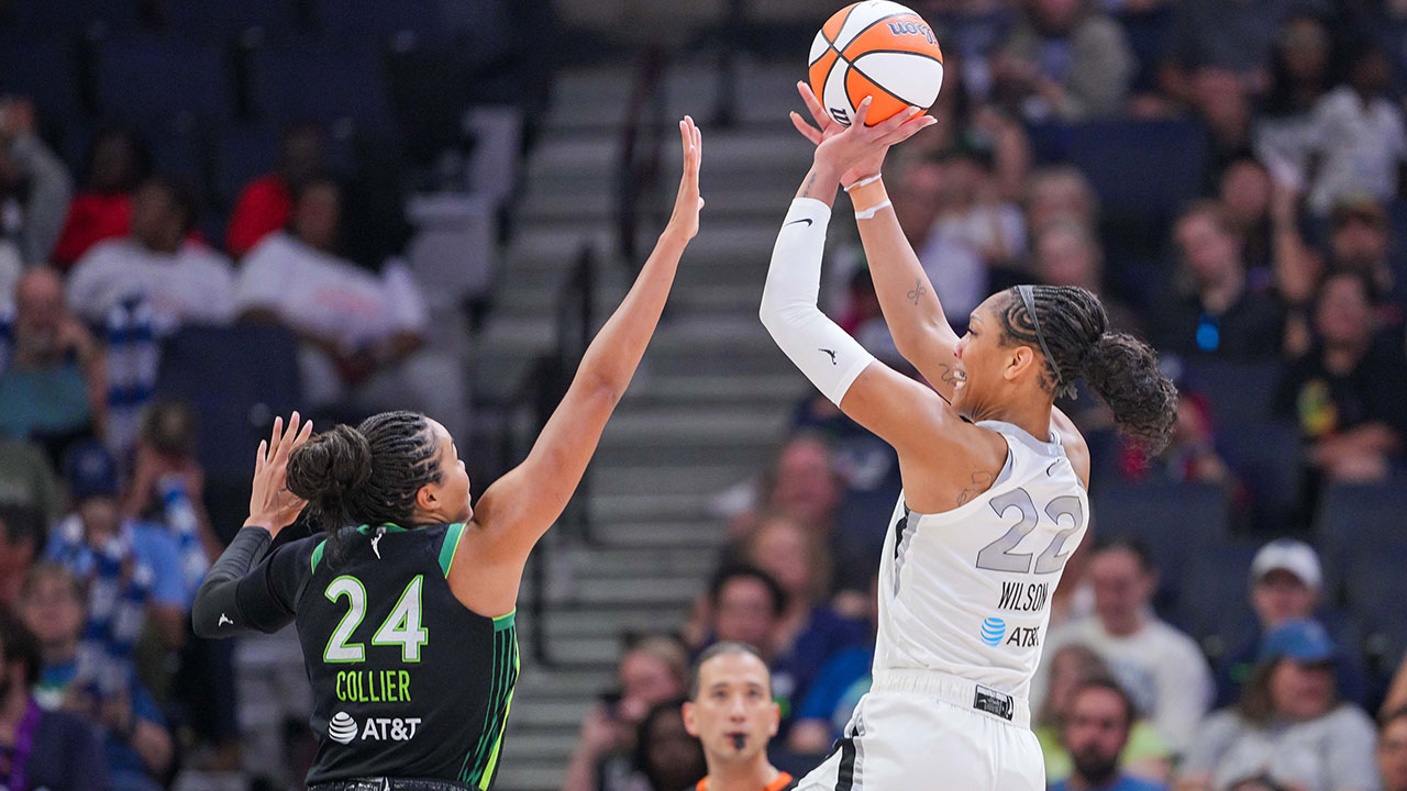 Aces' A'ja Wilson shoots against Lynx's Napheesa Collier