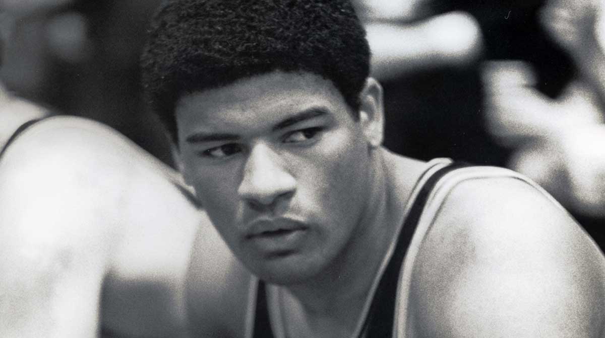 Washington Bullets center Wes Unseld (41) on the bench during the game against the Cincinnati Royals.