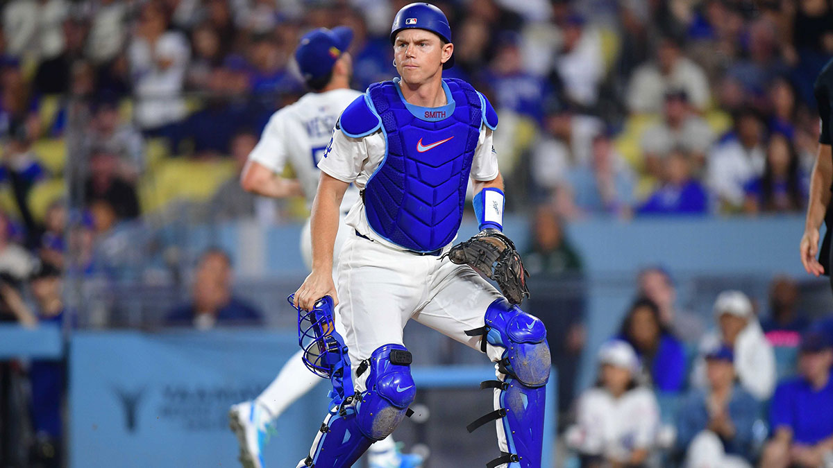 Los Angeles Dodgers catcher Will Smith (16) in position at home against the San Diego Padres during the eighth inning at Dodger Stadium.