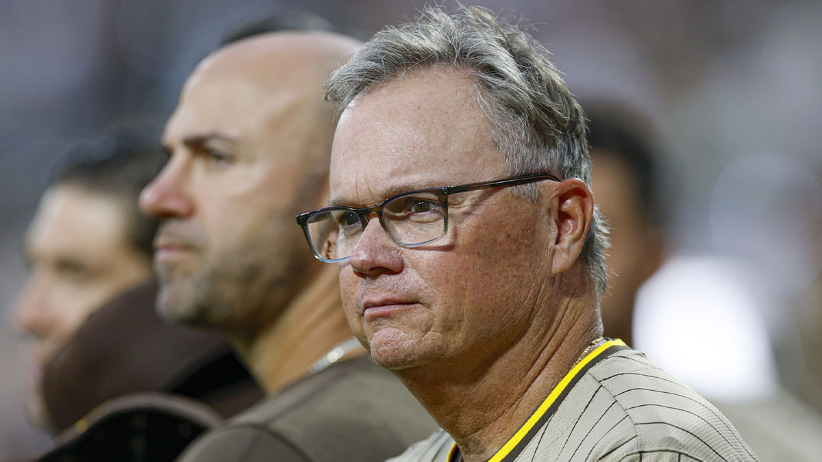 San Diego Padres manager Mike Shildt (8) looks on from the sidelines before a baseball game between the Chicago White Sox and San Diego Padres at Rate Field.