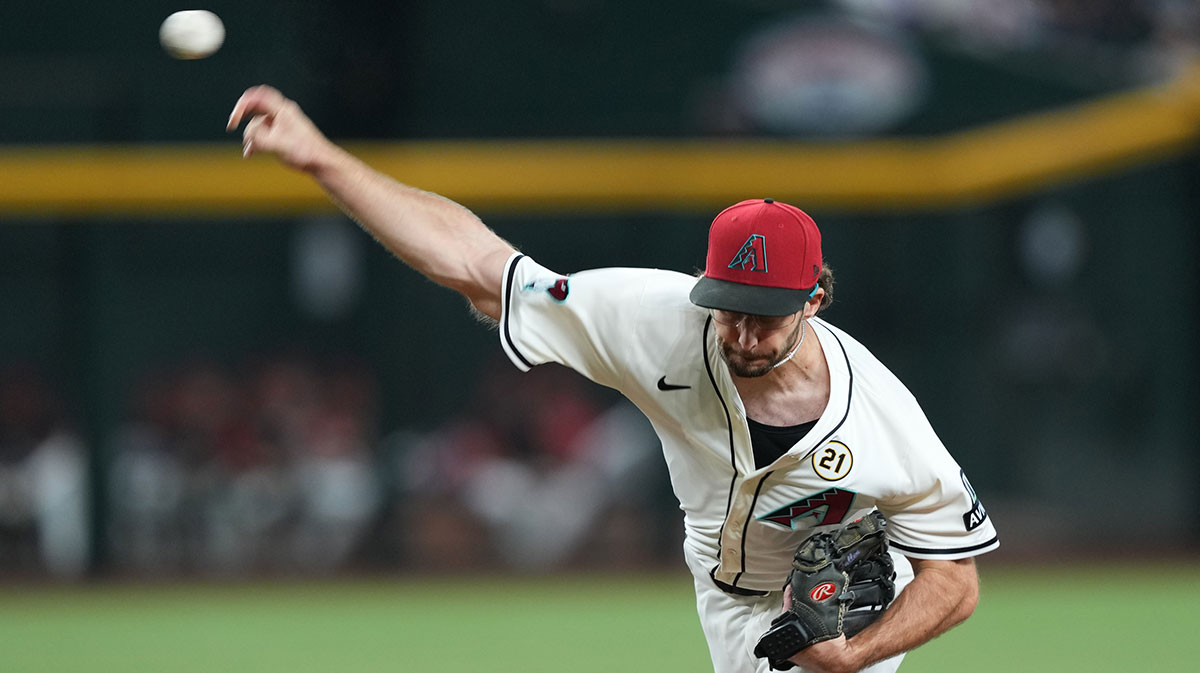 Arizona Diamondbacks pitcher Zac Gallen (23) pitches against the San Francisco Giants during the first inning at Chase Field.