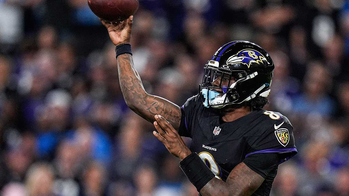 Baltimore Ravens quarterback Lamar Jackson (8) makes a pass against Detroit Lions during the second half at M&T Bank Stadium in Baltimore, Md. on Monday, Sept. 22, 2025