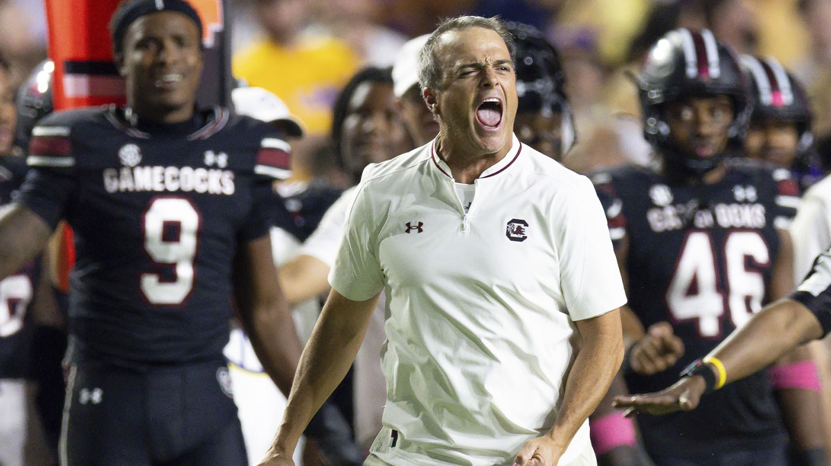 South Carolina Gamecocks head coach Shane Beamer reacts to a play against the LSU Tigers during the second half at Tiger Stadium.