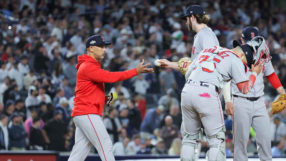 Red Sox’s Alex Cora congratulates Aaron Boone, Yankees on Wild Card series win
