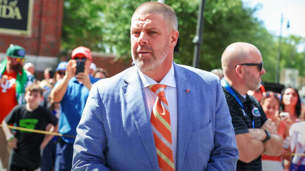 Florida head coach Billy Napier greets fans during Gator Walk before an NCAA football game against Mississippi Stateat Steve Spurrier Field at Ben Hill Griffin Stadium in Gainesville, FL.