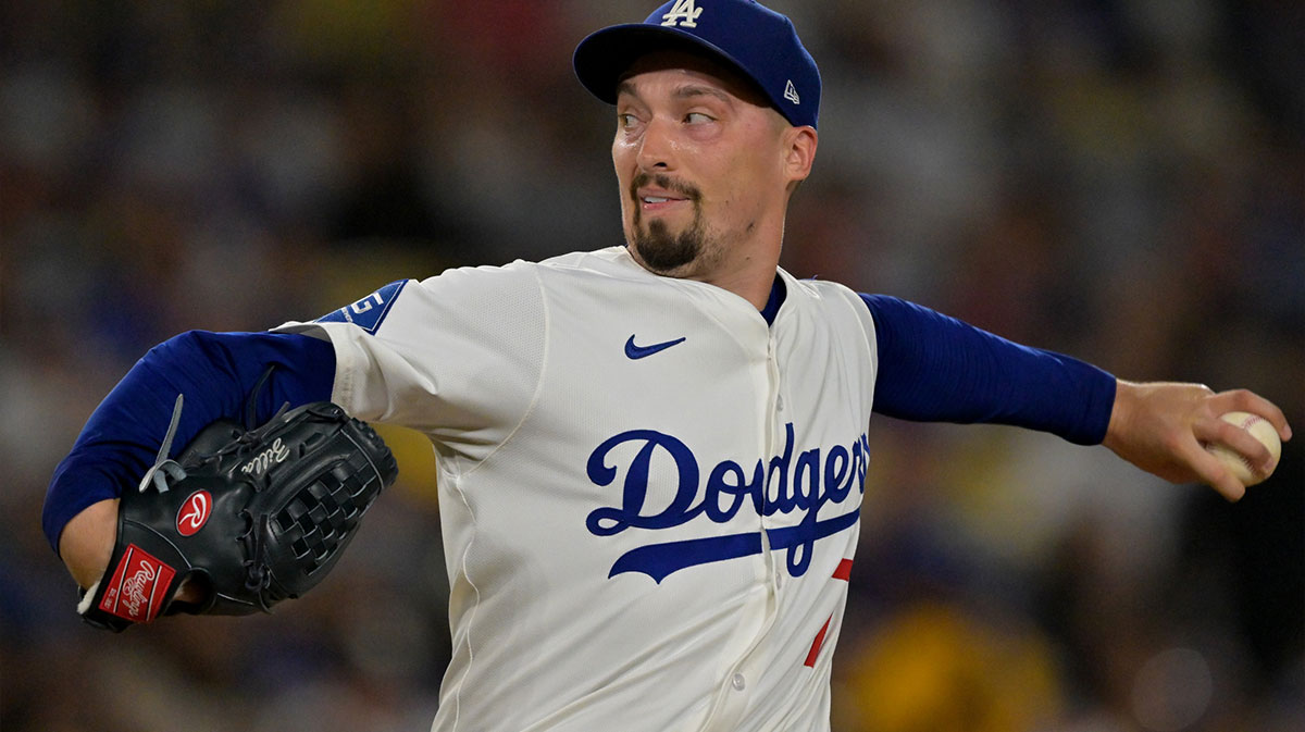 Los Angeles Dodgers starting pitcher Blake Snell (7) delivers against the Philadelphia Phillies at Dodger Stadium. 