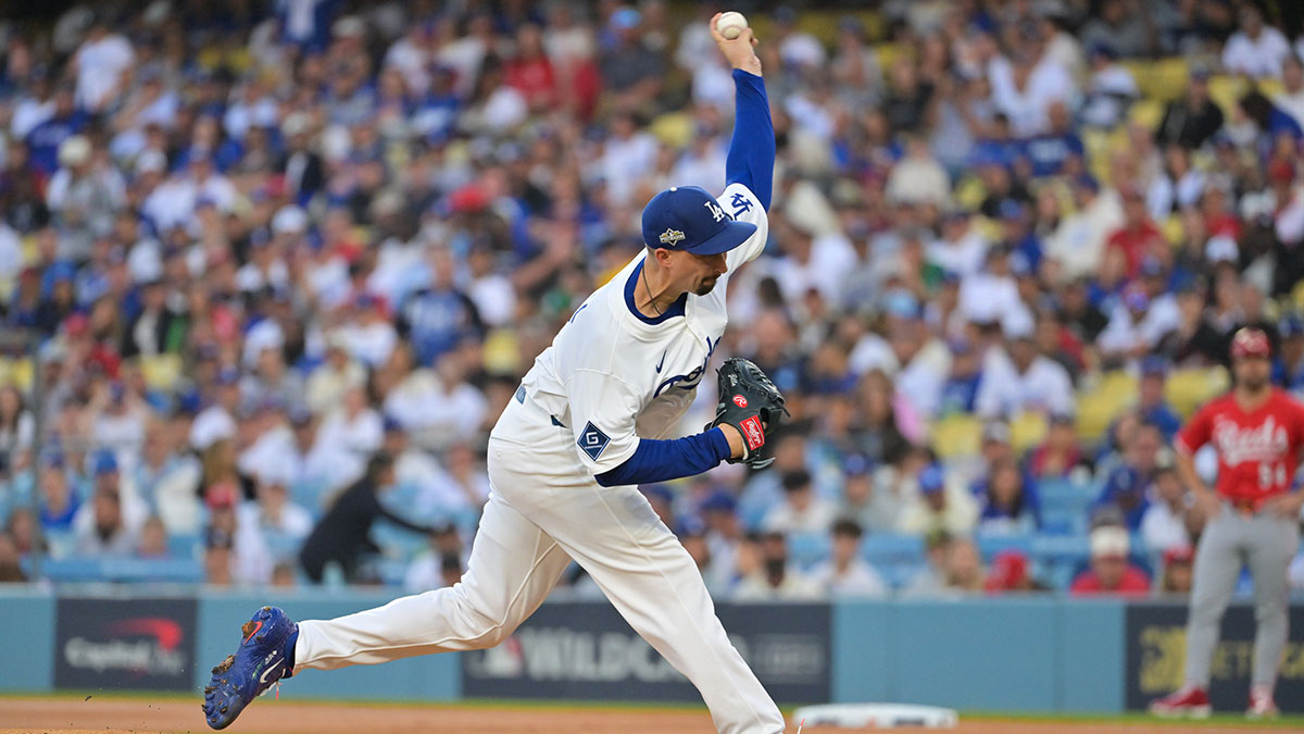 Los Angeles Dodgers starting pitcher Blake Snell (7) throws a pitch during the first inning against the Cincinnati Reds during game one of the Wildcard round for the 2025 MLB playoffs at Dodger Stadium. 