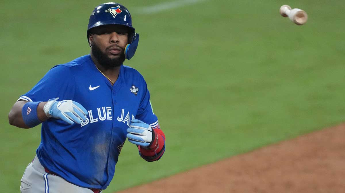 Toronto Blue Jays first baseman Vladimir Guerrero Jr. (27) walks during the eighteenth inning against the Los Angeles Dodgers in game three of the 2025 MLB World Series at Dodger Stadium.