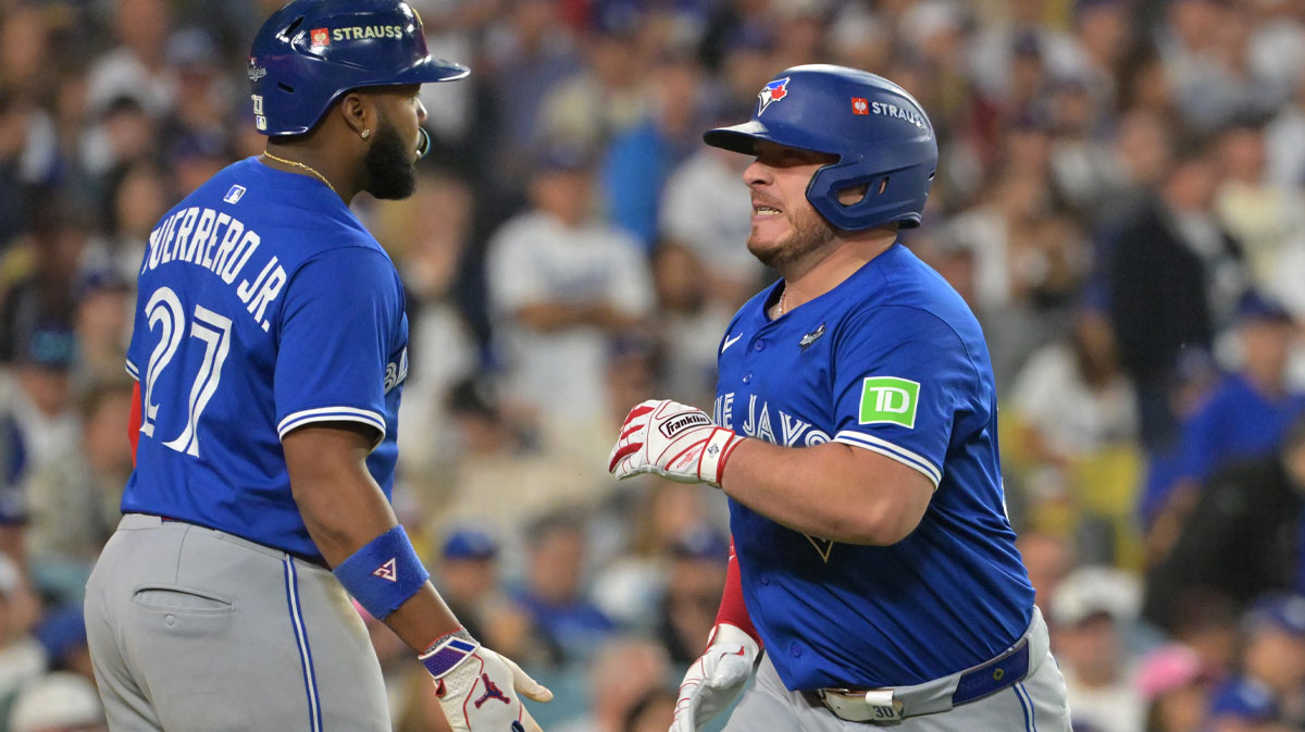 Blue Jays catcher Alejandro Kirk (30) celebrates