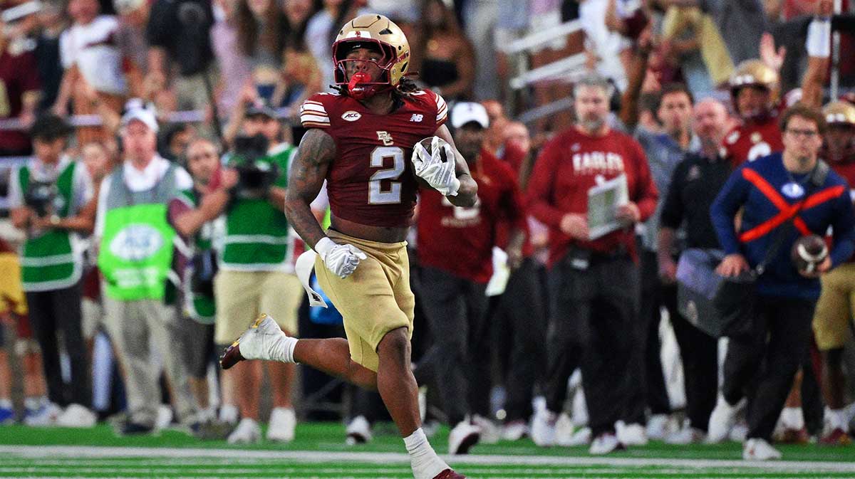 Boston College Eagles running back Turbo Richard (2) runs the ball for a touchdown against the California Golden Bears during the second half at Alumni Stadium.