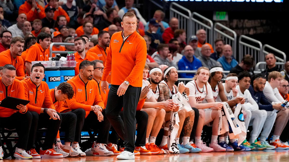 Illinois Fighting Illini head coach Brad Underwood walks the sideline in the first half of the NCAA Tournament First Round game between the Illinois Fighting Illini and the Xavier Musketeers at Fiserv Forum in Milwaukee on Friday, March 21, 2025. Xavier was eliminated from the tournament, losing 86-73, to Illinois.
