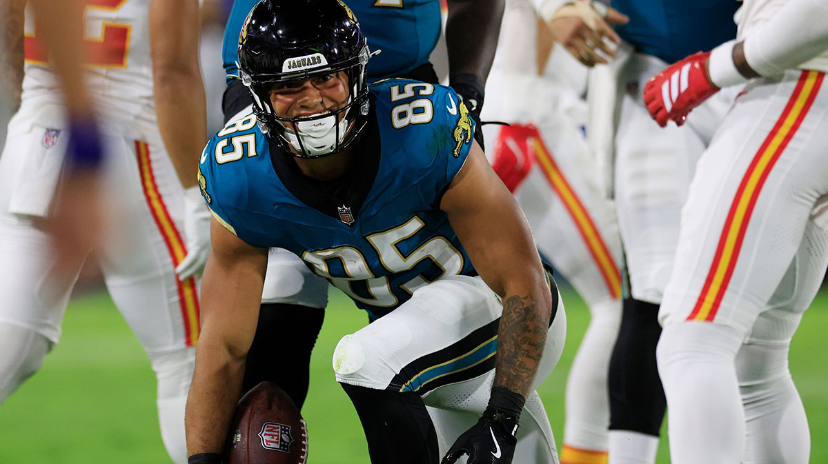 Jacksonville Jaguars tight end Brenton Strange (85) gets to his feet during the first quarter of an NFL football matchup at EverBank Stadium, Monday, Oct. 6, 2025, in Jacksonville, Fla. The Jacksonville Jaguars edged the Kansas City Chiefs 31-28. [Corey Perrine/Florida Times-Union]