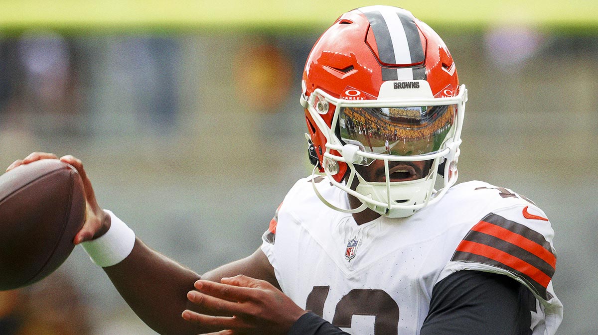 Cleveland Browns quarterback Shedeur Sanders (12) warms up before the game at at Acrisure Stadium.