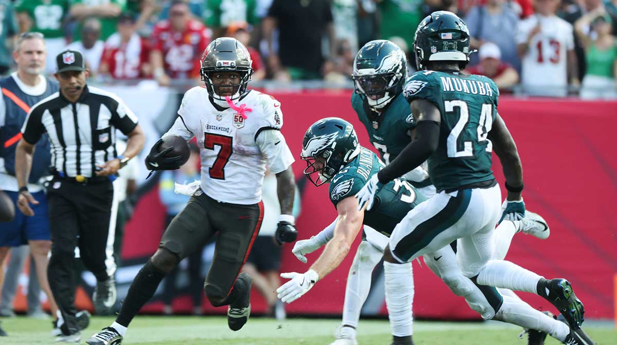Buccaneers’ Bucky Irving using boot, crutches is bad sign for Week 5 injury status