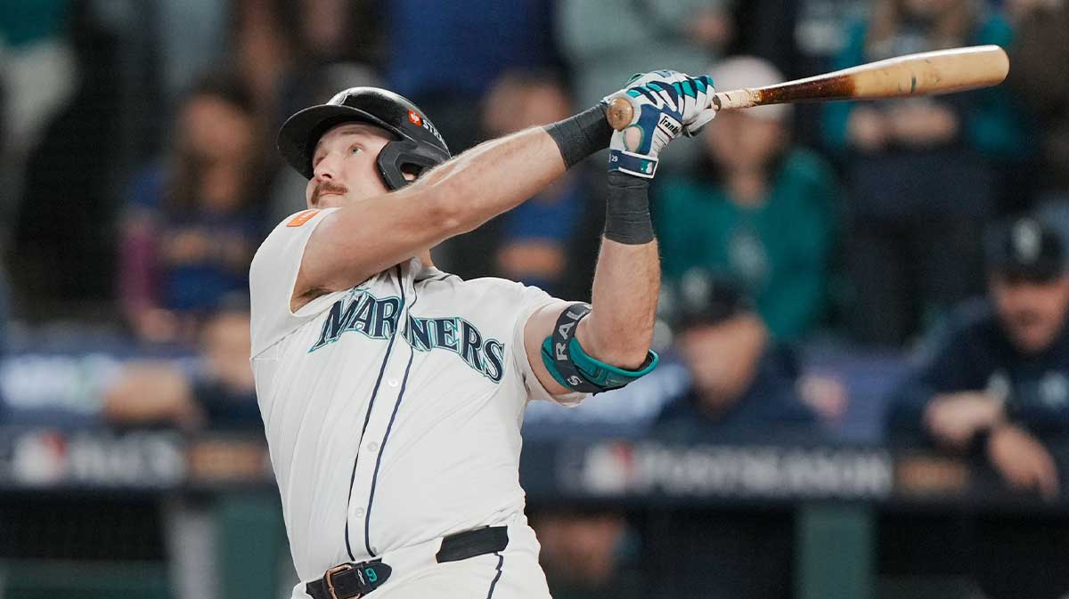 Cal Raleigh ties AL home run record with 64th bomb