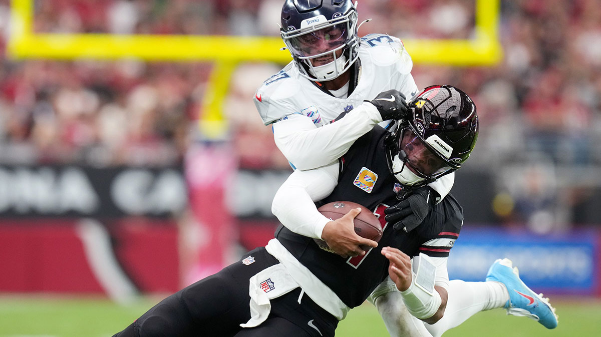 Arizona Cardinals quarterback Kyler Murray (1) is tackled by Tennessee Titans safety Amani Hooker (37) at State Farm Stadium in Glendale on Oct. 5, 2025.