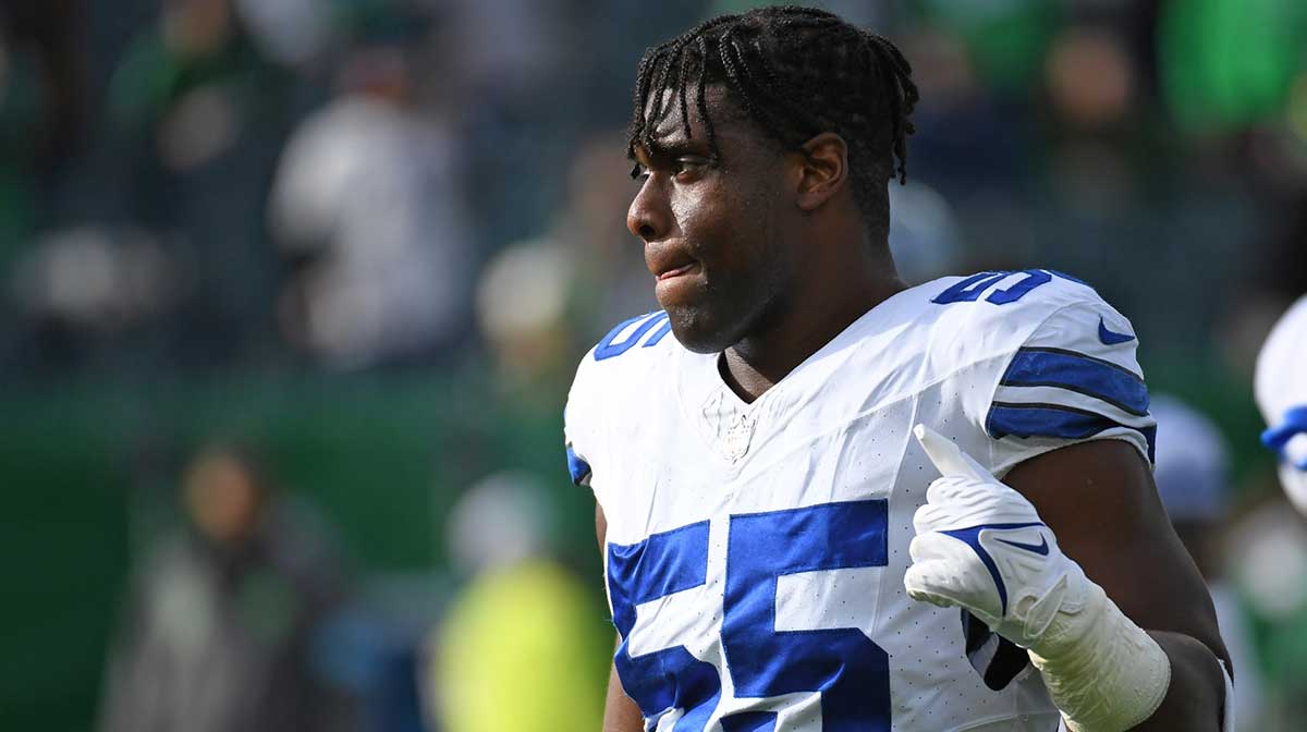 Dallas Cowboys defensive end Carl Lawson (55) against the Philadelphia Eagles at Lincoln Financial Field.