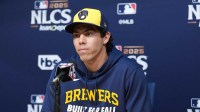 Christian Yelich praises Pat Murphy as the Brewers reward him with a contract extension following another NLCS run.