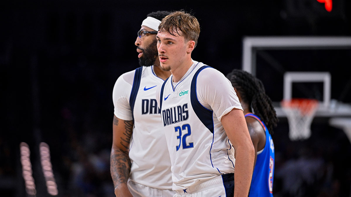 Mavericks’ Cooper Flagg–Anthony Davis preseason alley-oop will strike fear into rivals
