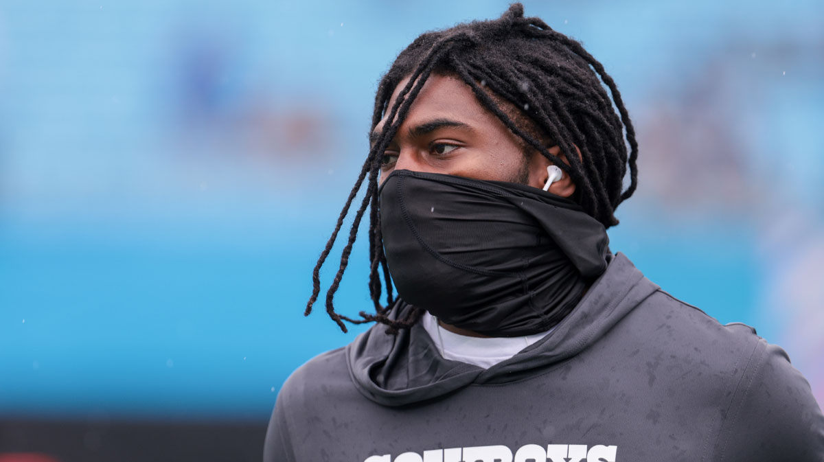 Dallas Cowboys cornerback Trevon Diggs (7) warms up before the game against the Carolina Panthers at Bank of America Stadium.