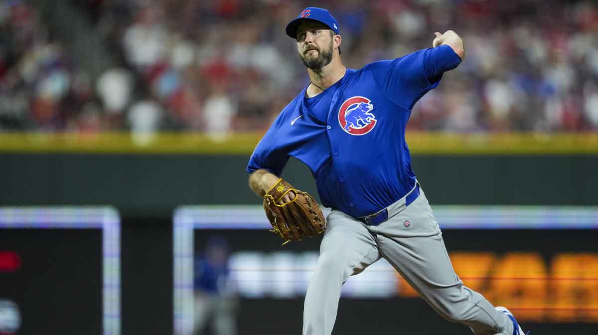 Chicago Cubs pitcher Drew Pomeranz (45) throws against the Cincinnati Reds in the fifth inning at Great American Ball Park.
