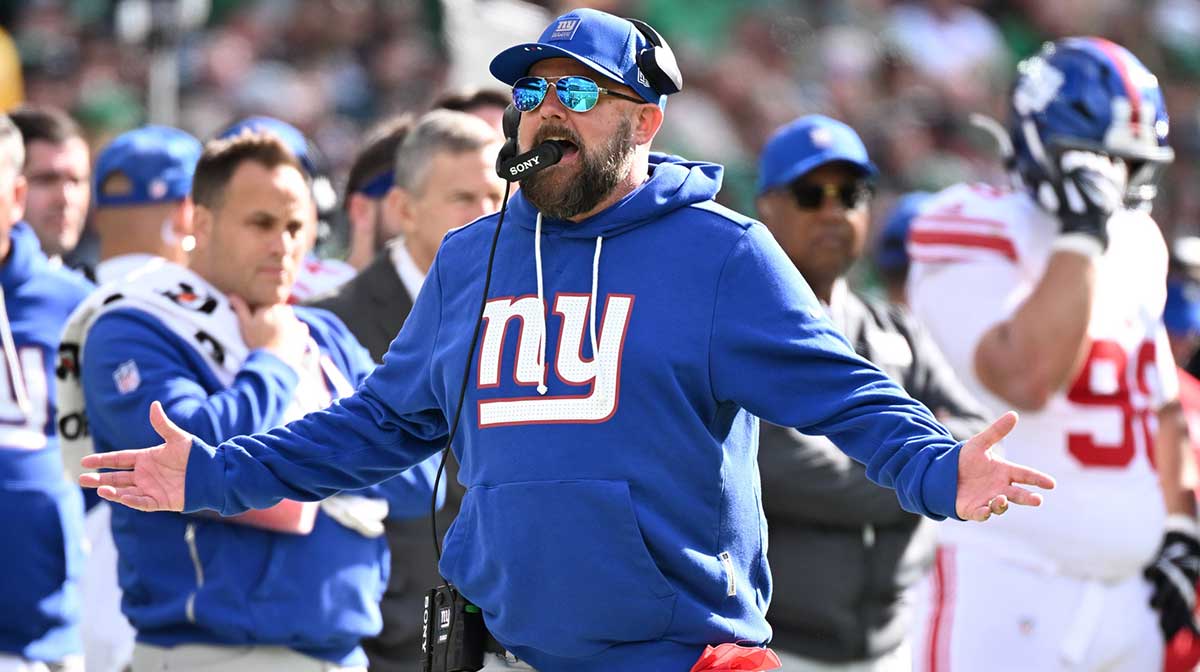 New York Giants head coach Brian Daboll reacts in the second quarter against the Philadelphia Eagles at Lincoln Financial Field.