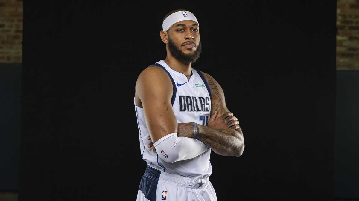 Dallas Mavericks center Daniel Gafford (21) poses for a photo during the Mavericks 2025 media day at the American Airlines Center. 