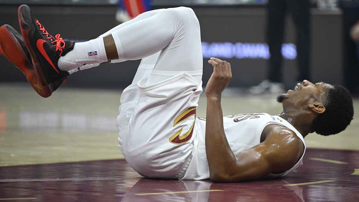 Cavs’ De’Andre Hunter avoids disastrous knee injury in preseason finale vs. Pistons