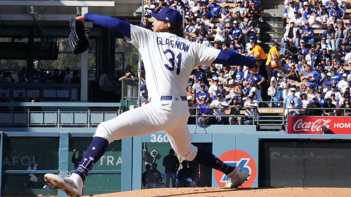 Los Angeles Dodgers pitcher Tyler Glasnow (31) throws pitch against the Milwaukee Brewers during game three of the NLCS round for the 2025 MLB playoffs at Dodger Stadium.