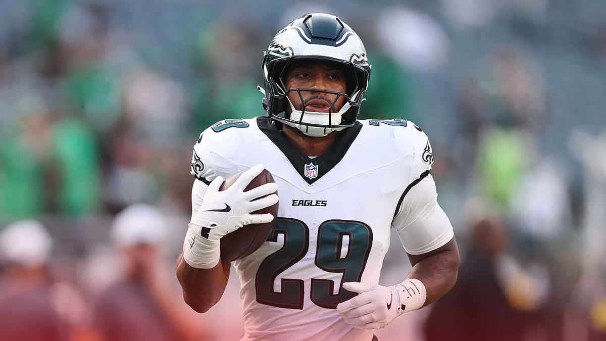 Philadelphia Eagles cornerback Kelee Ringo (22) reacts against the Green Bay Packers during the first quarter in the NFC wild card game at Lincoln Financial Field.