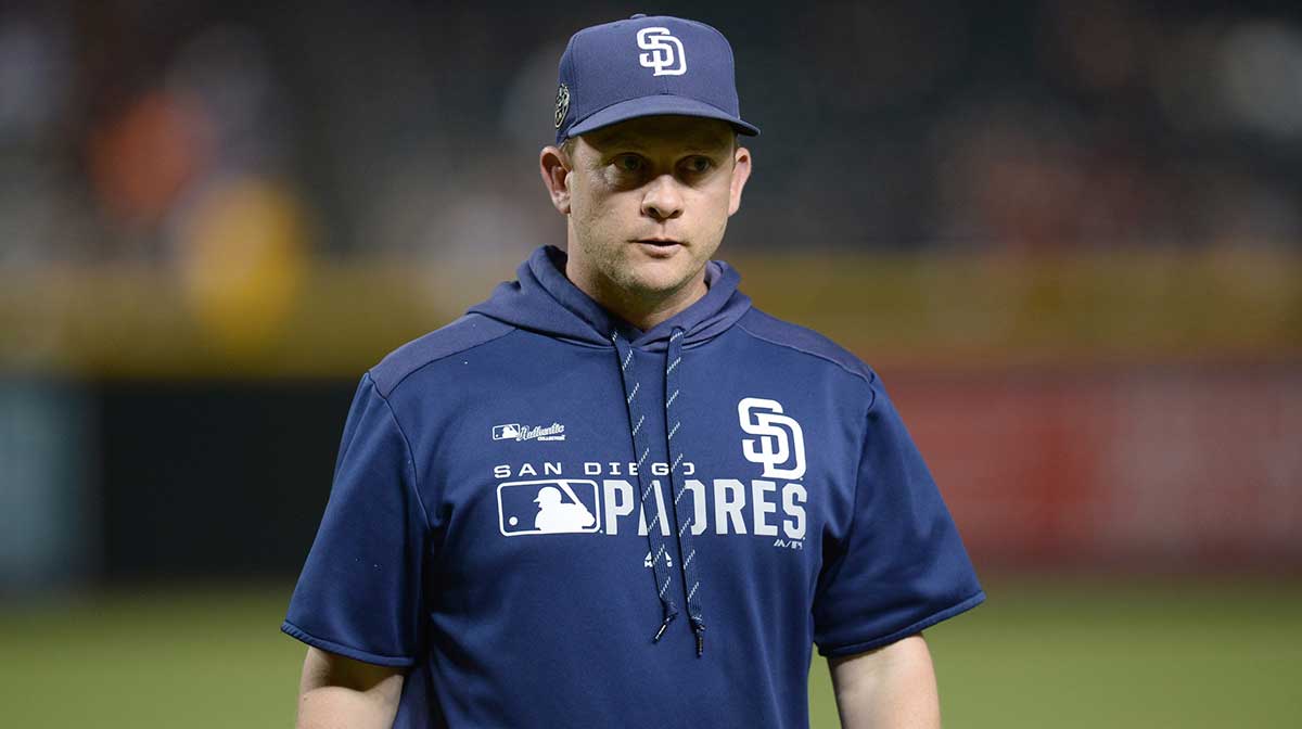 San Diego Padres manager Andy Green (14) looks on against the Arizona Diamondbacks during the seventh inning at Chase Field.