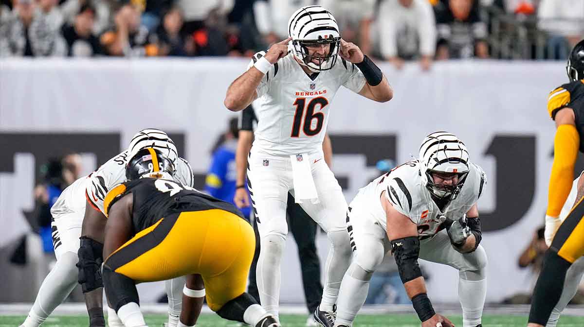 NFL fans lose it after Aaron Rodgers-Joe Flacco ‘Unc Bowl’ shootout