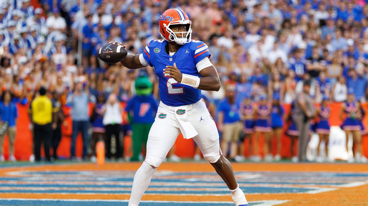 Florida Gators quarterback DJ Lagway (2) throws the ball from the end zone against the Texas Longhorns during the second half at Ben Hill Griffin Stadium. 