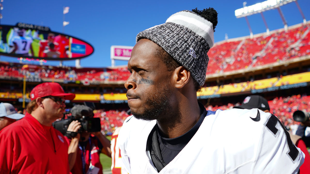 Raiders’ Geno Smith makes urgent demand after historically awful showing vs. Chiefs
