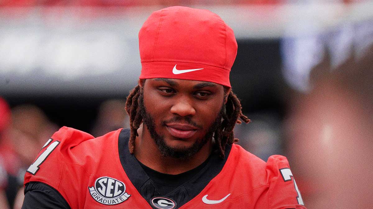 Georgia offensive lineman Earnest Greene III (71) on the sideline during the first half of a NCAA college football game against Kentucky in Athens, Ga., on Saturday, October 4, 2025