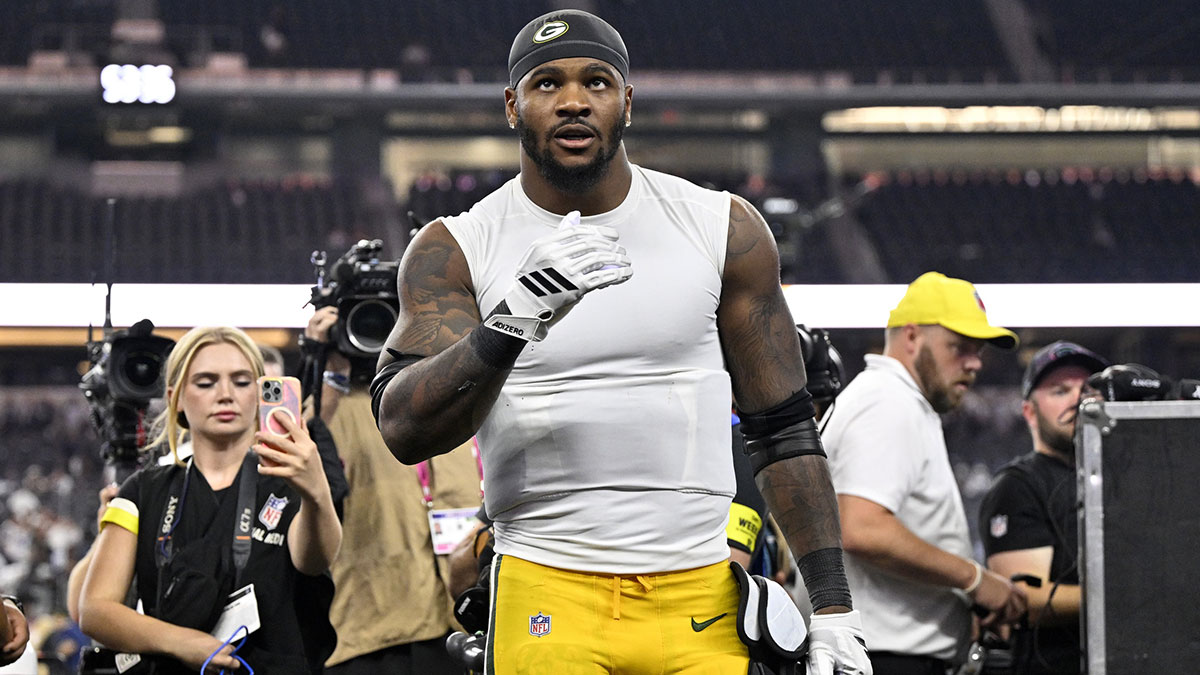 Green Bay Packers defensive end Micah Parsons (1) leaves the field after the game ended in a tie at AT&T Stadium.