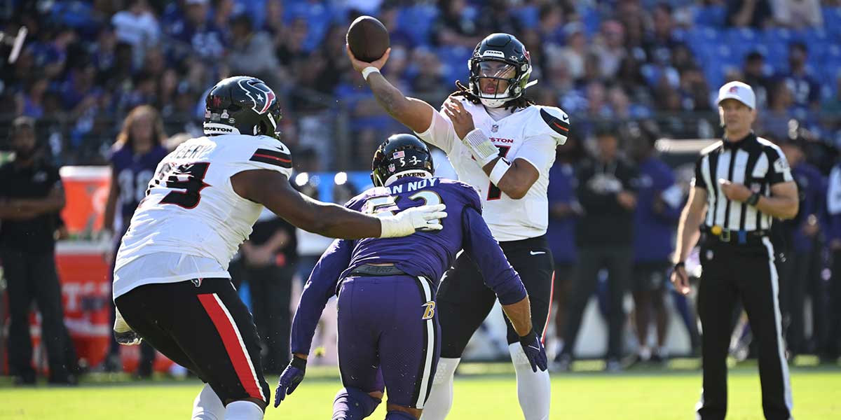 Houston Texans quarterback C.J. Stroud (7) throws past Baltimore Ravens middle linebacker Kyle van Noy (53) during the fourth quarter at M&T Bank Stadium.